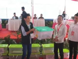 Rapat Pleno Terbuka Rekapitulasi Perhitungan Suara Di kantor KPU Kabupaten Empat lawang.